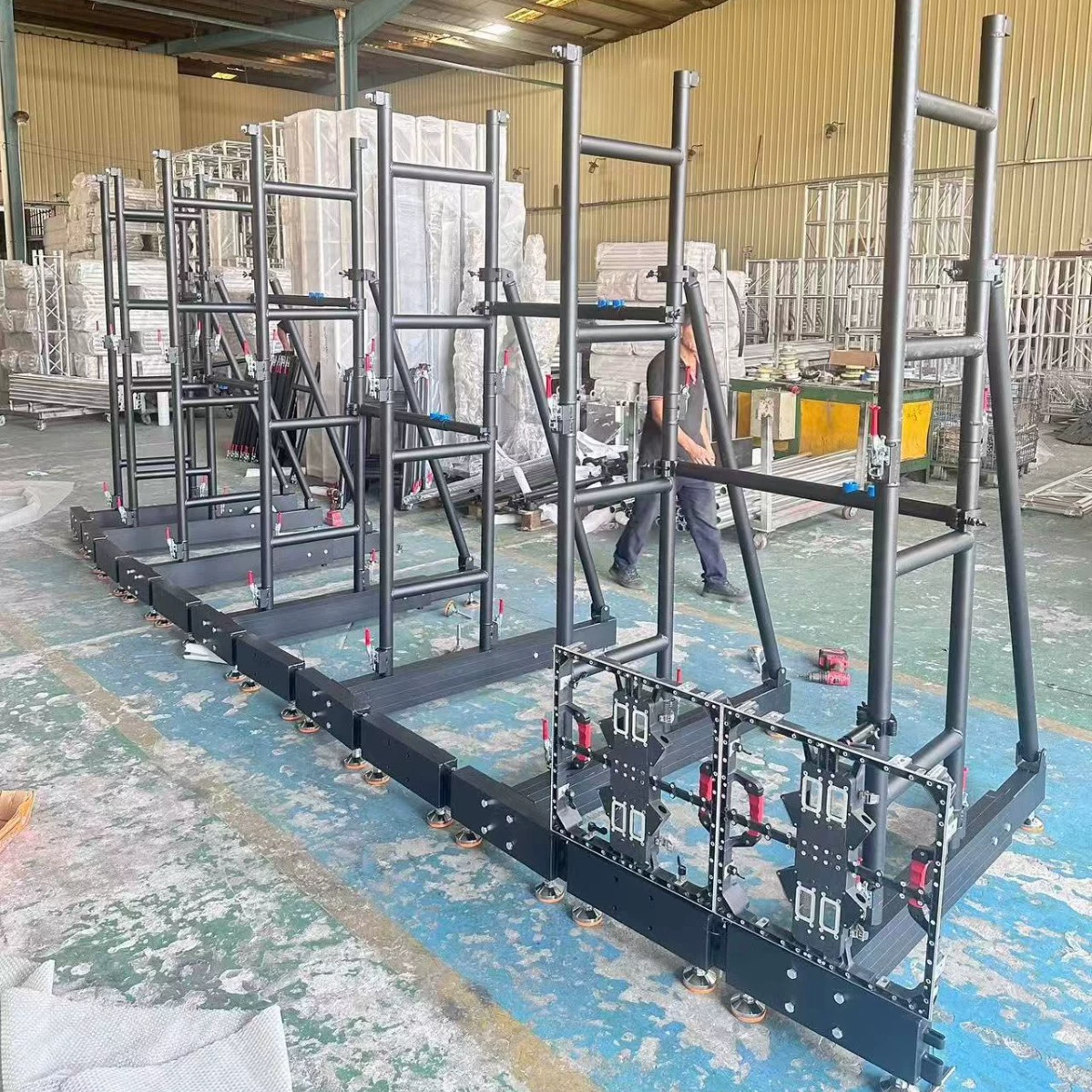Retail fixture manufacturing process image